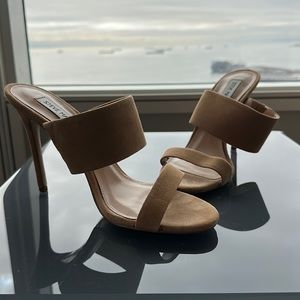 Steve Madden sandal heels tan, size 10